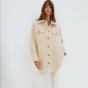 Aritzia Ganna Shirt Jacket